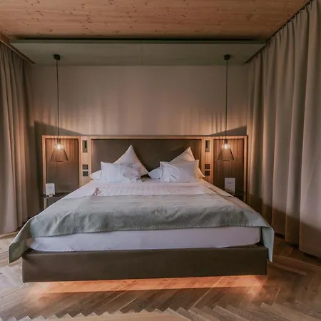 G'sund & Wasnerin - Adults Only 巴特奥塞