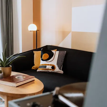 G'sund & Wasnerin - Adults Only 4*