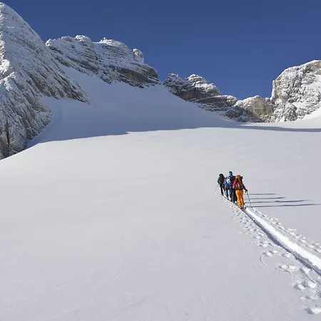 G'sund & Wasnerin - Adults Only